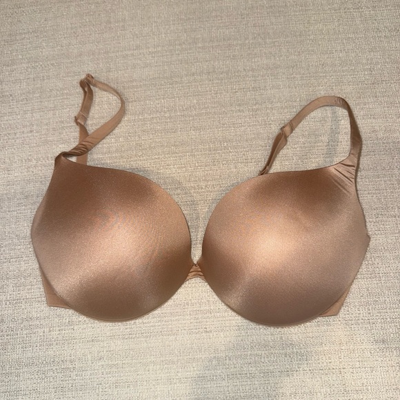 SKIMS Ultimate Teardrop Underwire Push-Up Bra